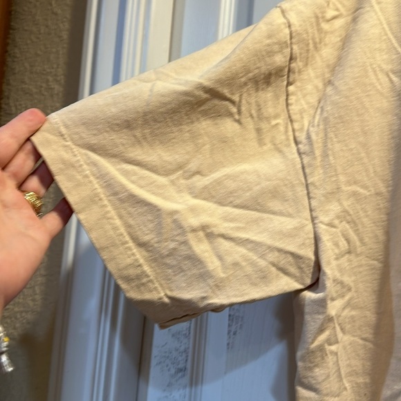 Bad Bunny Offical World’s Hottest Tour Tee Shirt XL Un Verano Sin Ti - Picture 4 of 5